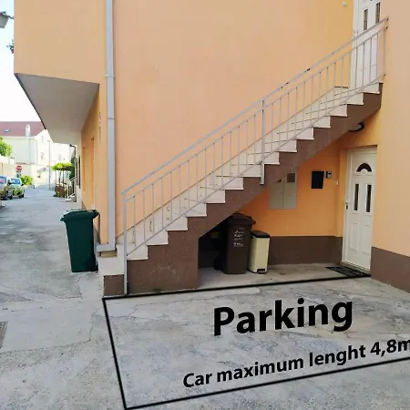 Julia's Beautiful For 6 With Parking * Split