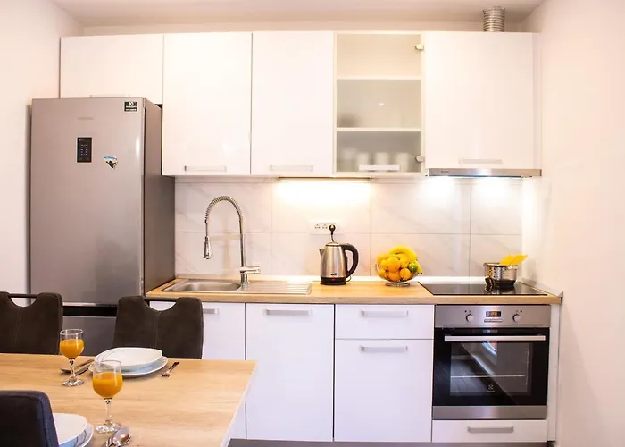 Julia's Beautiful For 6 With Parking Apartamento *