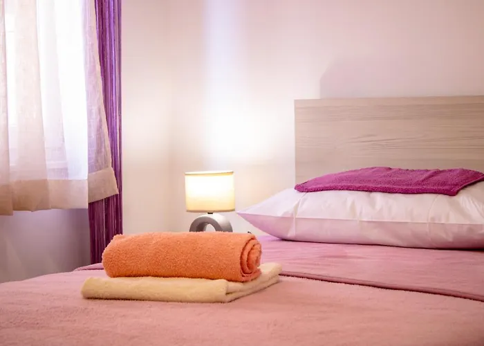 Julia's Beautiful For 6 With Parking Apartamento Split